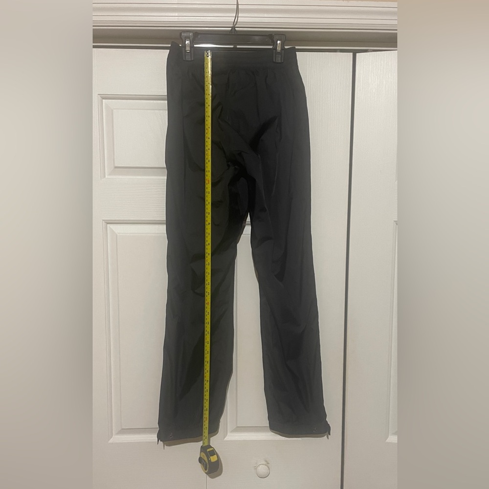 Used Marmot Gortex Rain Pants Women’s Small.